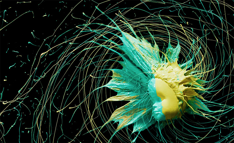Illustration for article titled 10 Beautifully Creepy Photos That Turn Centrifugal Force Into Art